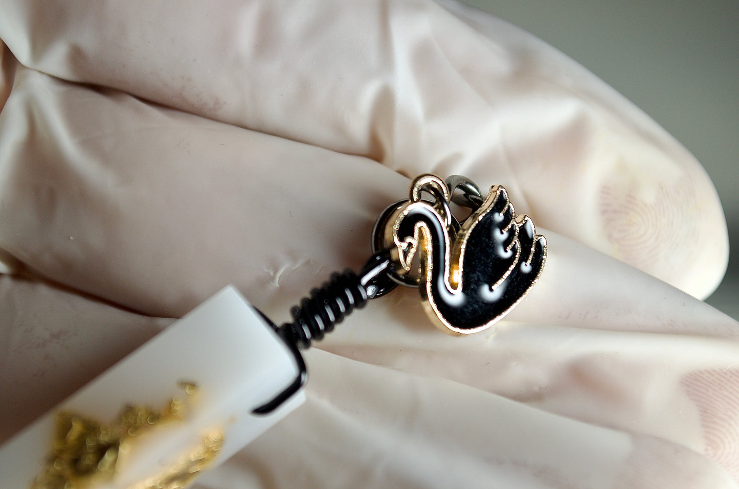 WHITE CORAL SWAN
