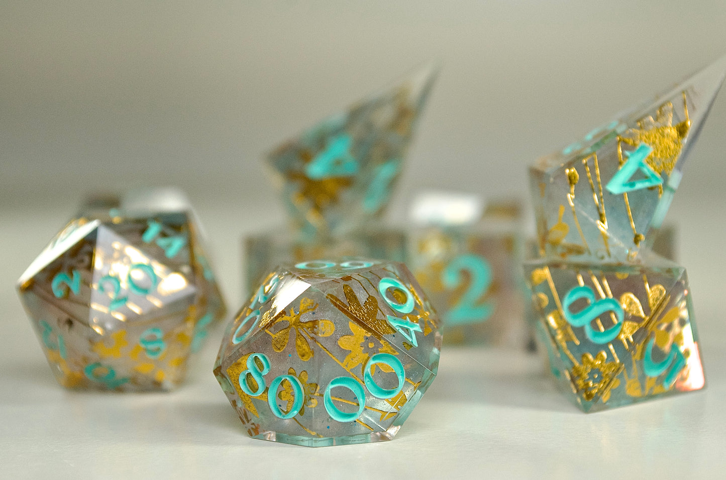 CRYSTAL GOLDLEAF