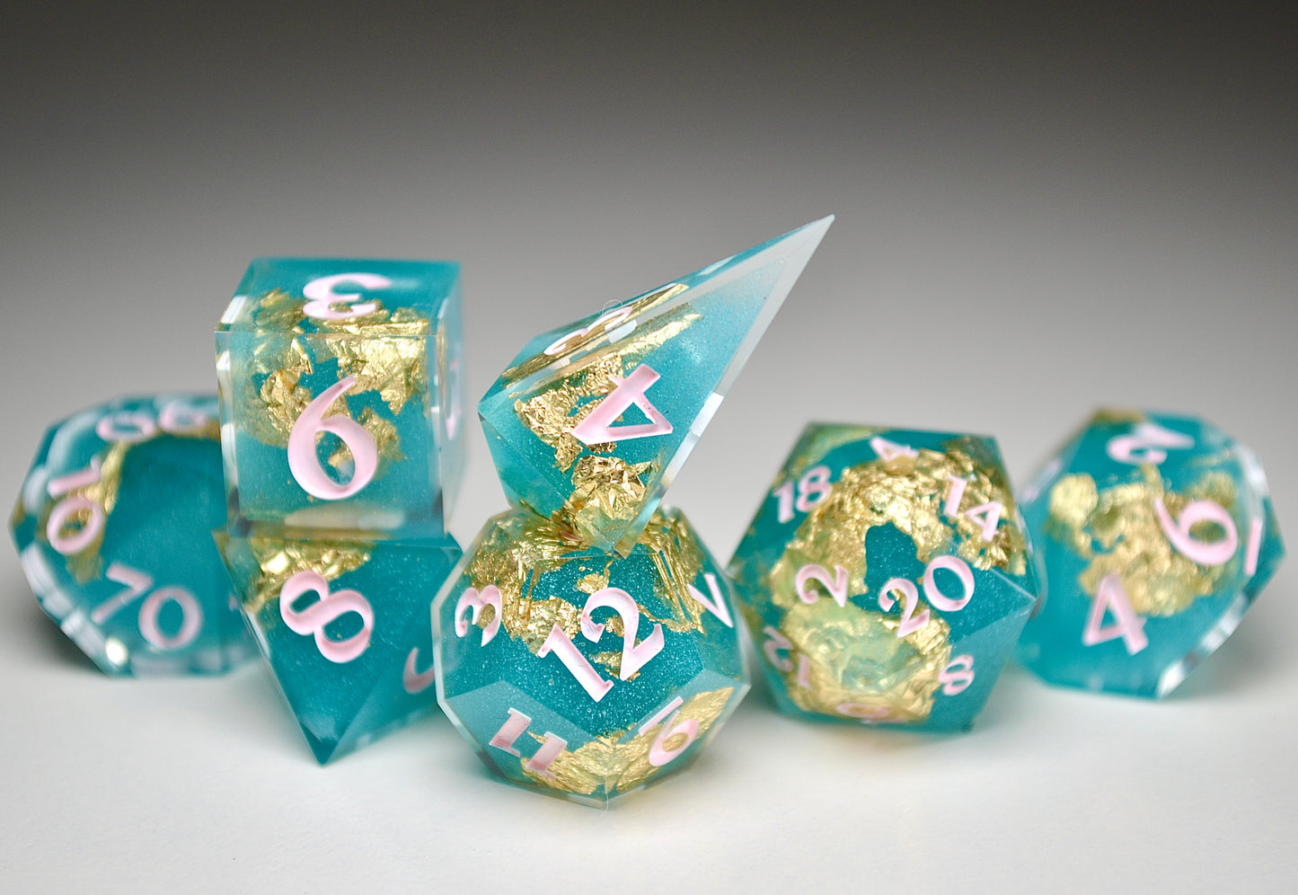 BOW RIVER - 9-Piece Dice Set